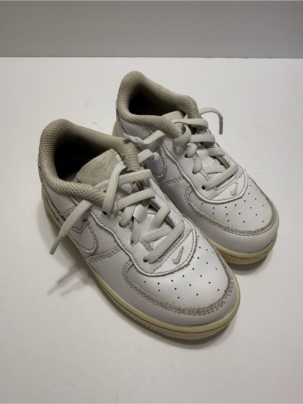Nike Court Kids 9C White Low-Top Sneakers